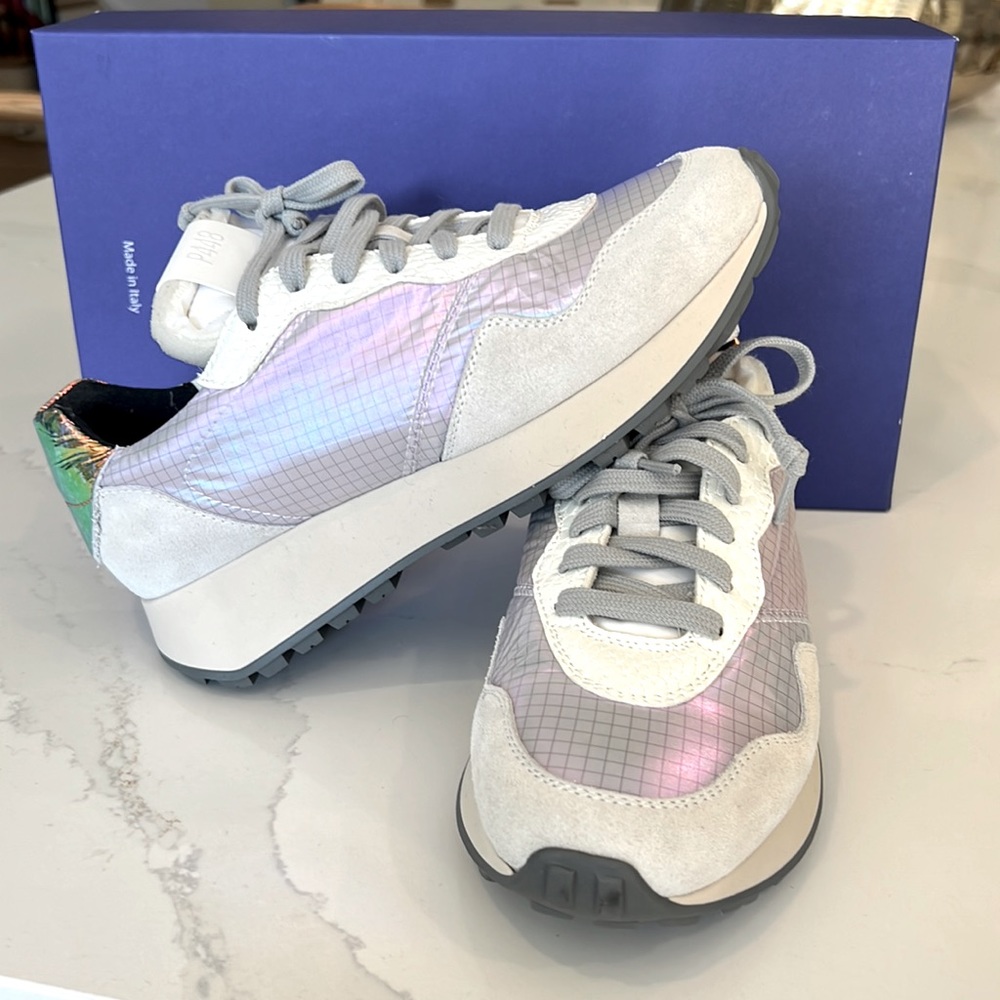 New In Box P448 Cancun Nautilus Sz 37